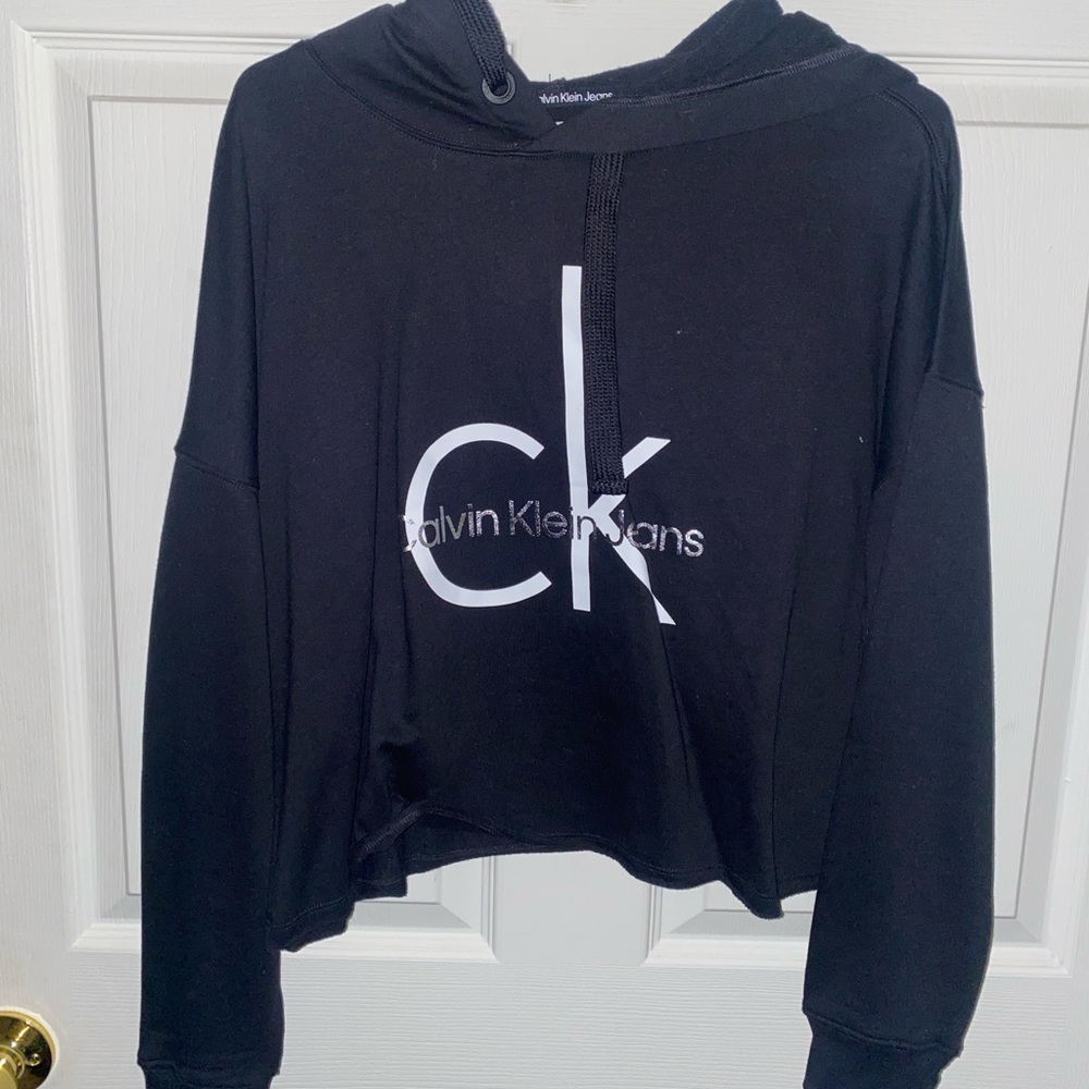 ▪️ NWT Calvin Klein Cropped Hoodie ▪️
